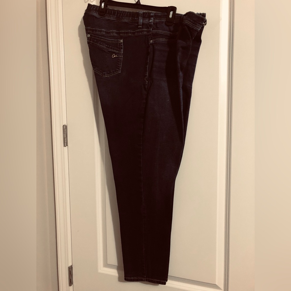 American Rag Deep Indigo Jeans - Picture 1 of 15